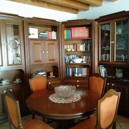 Corte Pomgrana' Oda ve Kahvaltı *