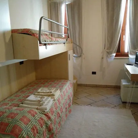 Corte Pomgrana' Oda ve Kahvaltı Casaloldo